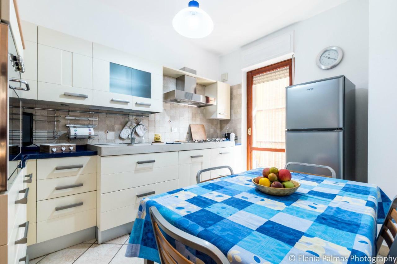 Giusy Monreale Apartment Cagliari Bagian luar foto