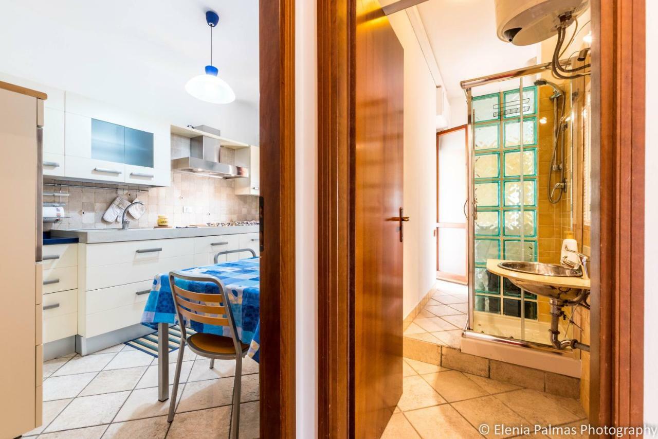 Giusy Monreale Apartment Cagliari Bagian luar foto