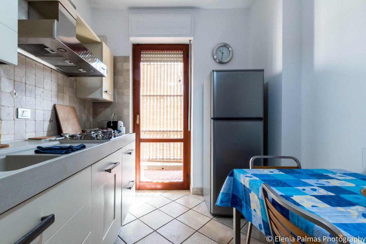 Giusy Monreale Apartment Cagliari Bagian luar foto