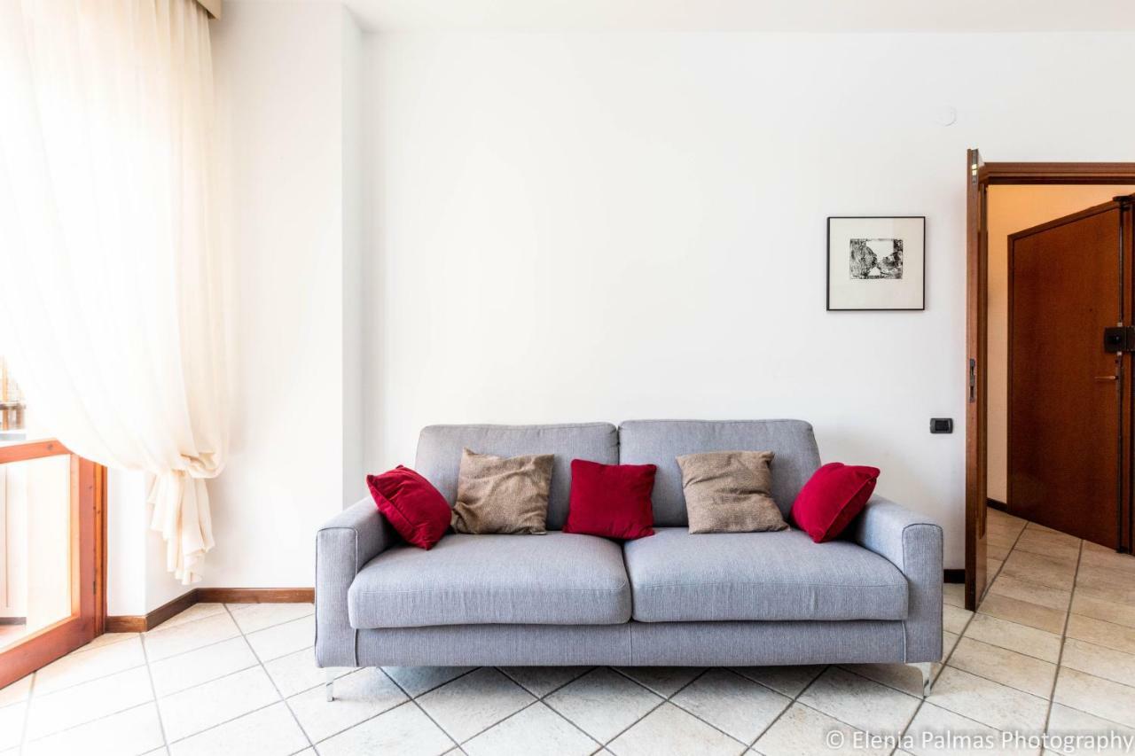 Giusy Monreale Apartment Cagliari Bagian luar foto